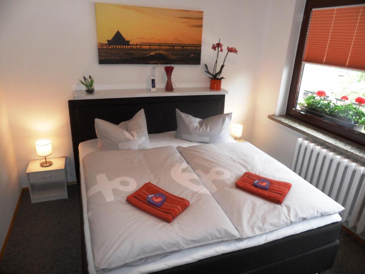 Ferienwohnung Froehling - 90 M Zum Strand Heringsdorf  Exterior foto